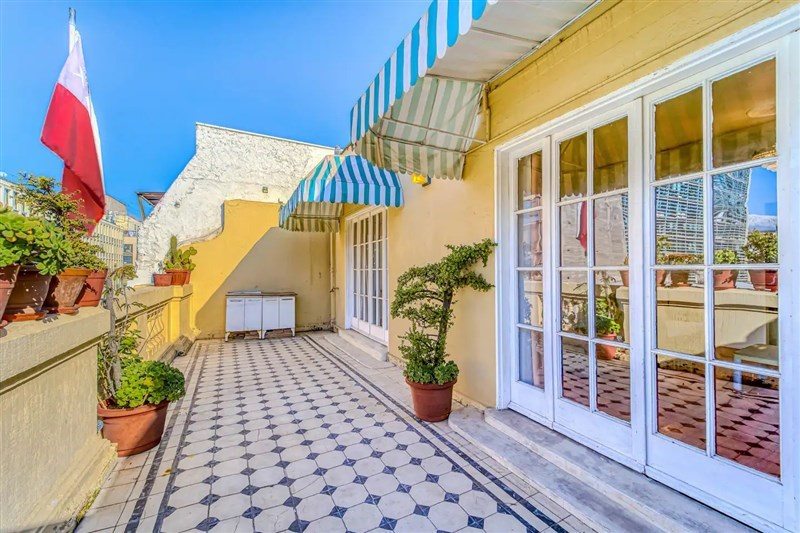 Departamento en Venta en Santiago, Exclusivo Penthouse Restaurado En El Corazón Del Casco Histórico