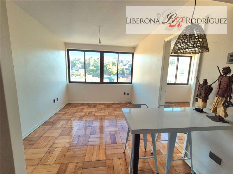 Departamento en Venta en Valparaíso, Departamento a pasos de Plaza Victoria, Valparaíso