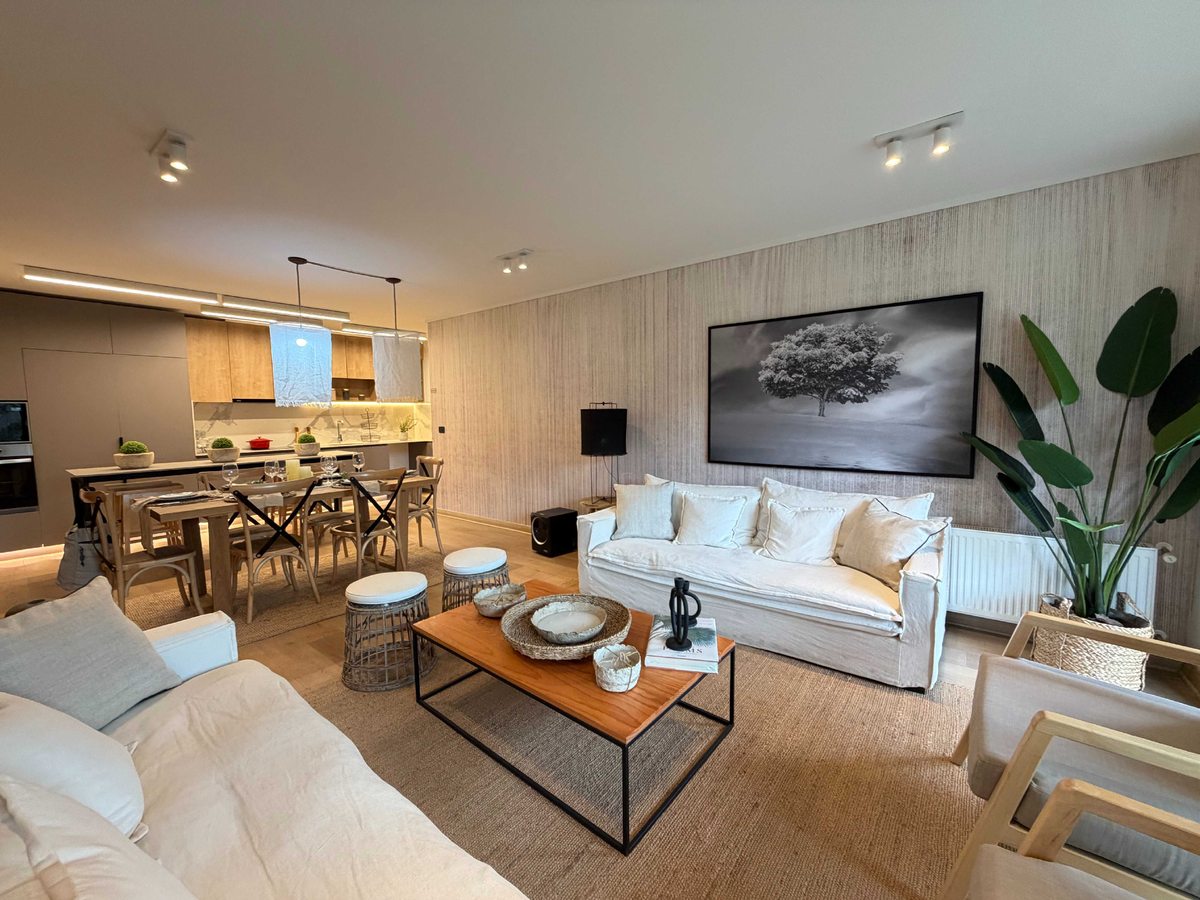 Departamento en Venta en Vitacura, A estenar 3d+3b+jardin (169904)