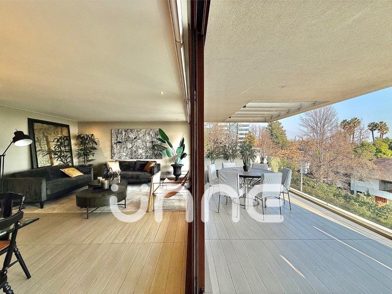 Departamento en Venta en Vitacura, Amoblado top penthouse, vista despejada, nuevo