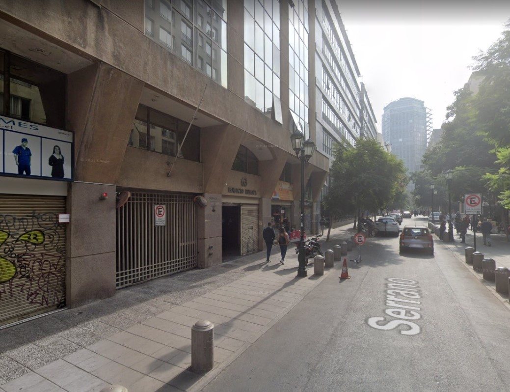 Estacionamiento en Venta en Santiago, Metro universidad de chile alameda - paseo ahumada - centro