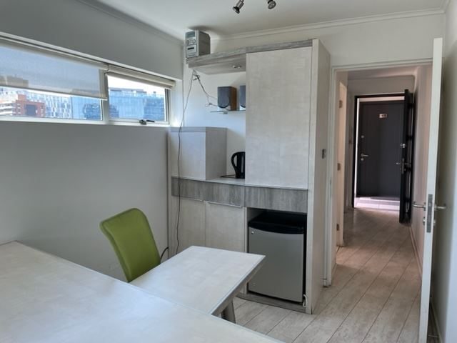Oficina en Venta en Las Condes, Badajoz 100