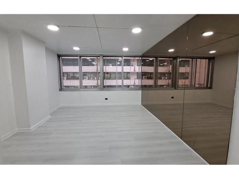 Oficina en Venta Paseo Ahumada Esquina Alameda