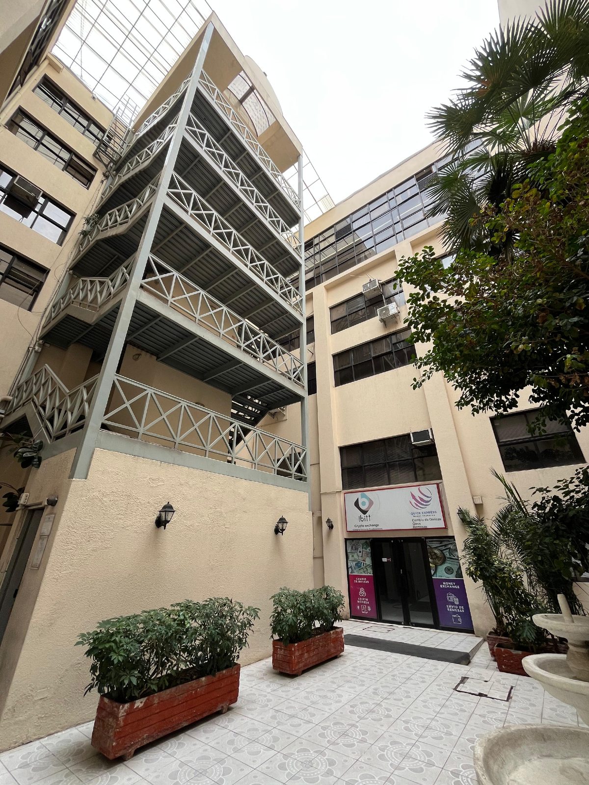 Oficina en Venta en Santiago, Santo Domingo & Paseo Puente