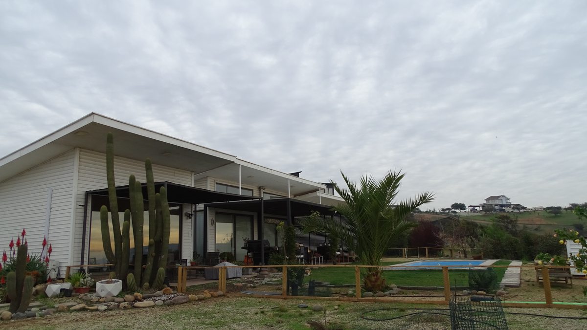 Casa 140 m2 lateral