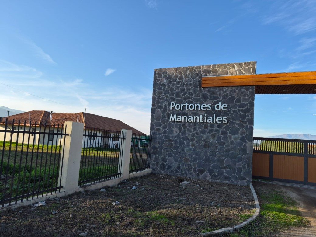Sitio en Venta en San Fernando, Condominio portones de manantiale