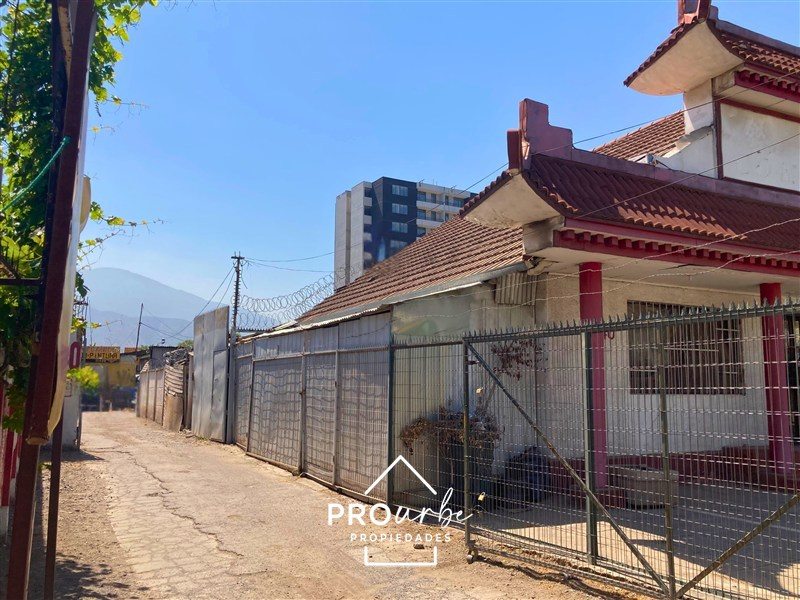 Terreno en Venta en La Florida, Venta Terreno Construcción Altura 4.300 m2, Vicuña Mackenna, La Florida